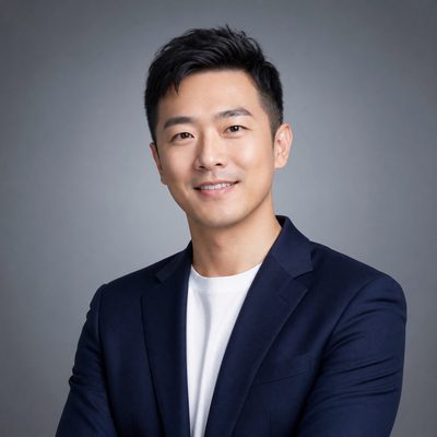 陈明轩,bl漫画创始人兼CEO,正面职业照